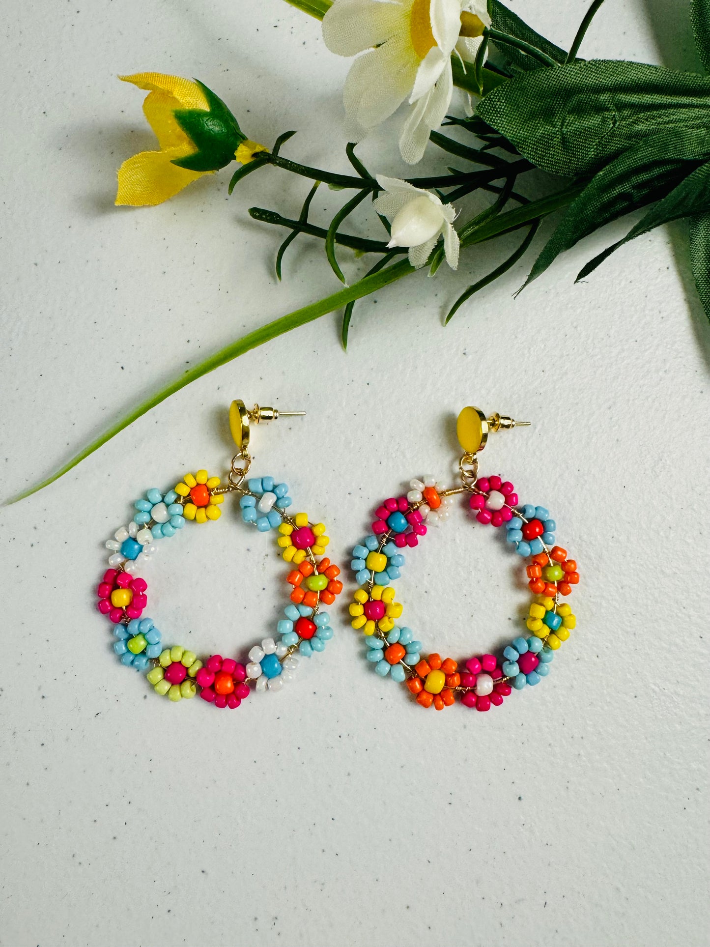 European & American Style Handmade
Floral Beaded Earrings For Women