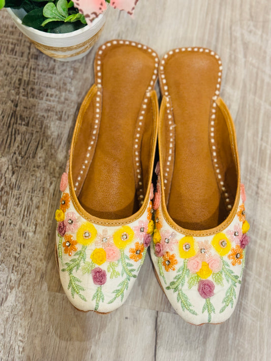 Beautiful open back handwork handmade embroidery slippers