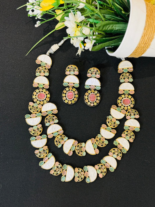 Statement jewelry set for any occasion